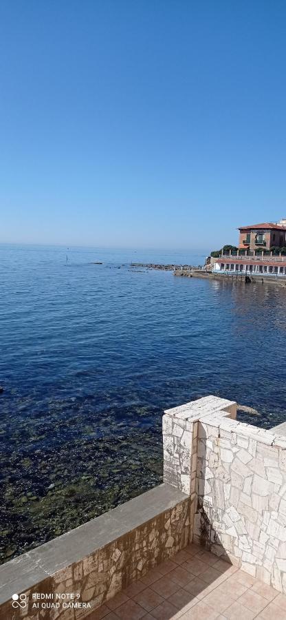 Апартаменты On The Sea Санта-Маринелла Экстерьер фото